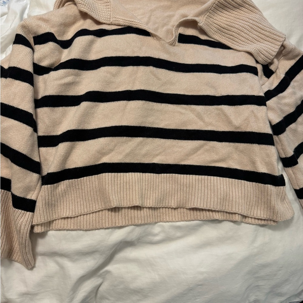 Entro Black and Cream V-Neck Sweater with Stripes